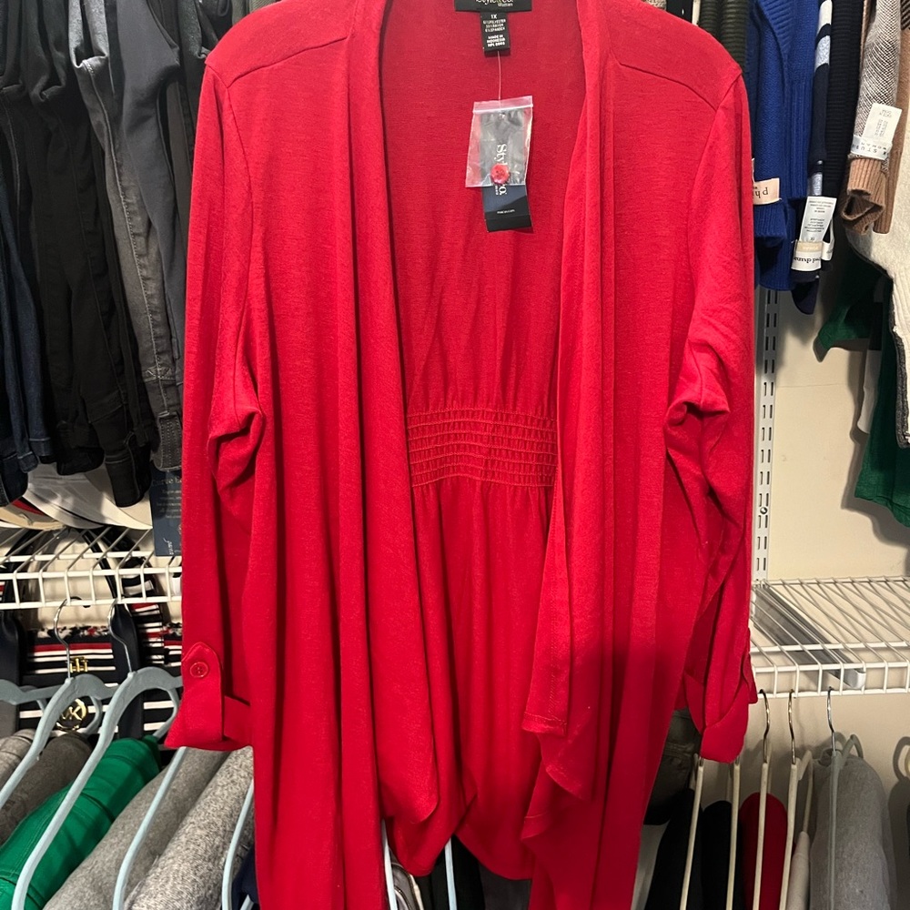 Women’s Style and Co. beautiful red lightweight sweater cover-up. Size 1X. NWT.